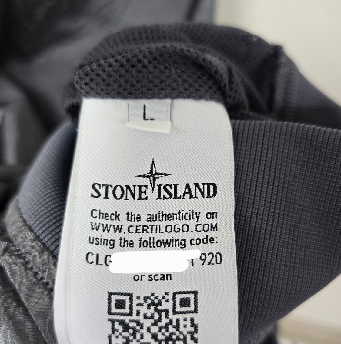 스톤아일랜드 나일론 맨투맨 L사이즈 100 판매 상품이미지3