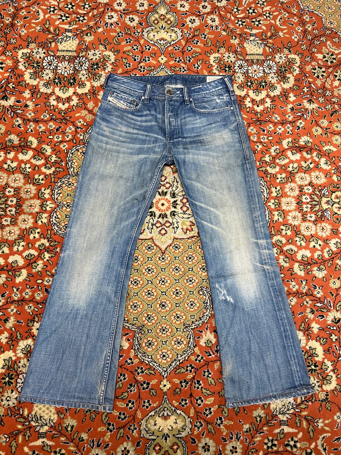 [30-31] 디젤 자탄 부츠컷 데님 팬츠 플레어진 상품이미지1