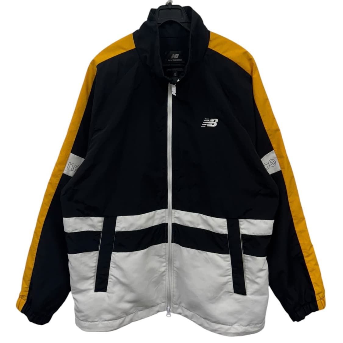 뉴발란스 바람막이  상품이미지1