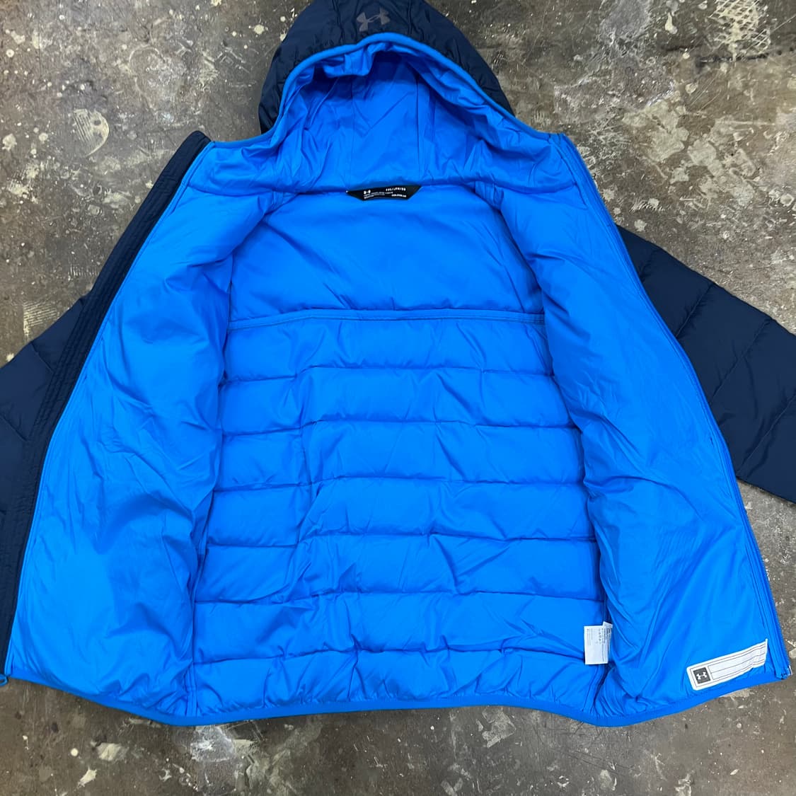 95) 여성 언더아머 덕다운 경량패딩점퍼 패딩점퍼 상품이미지5