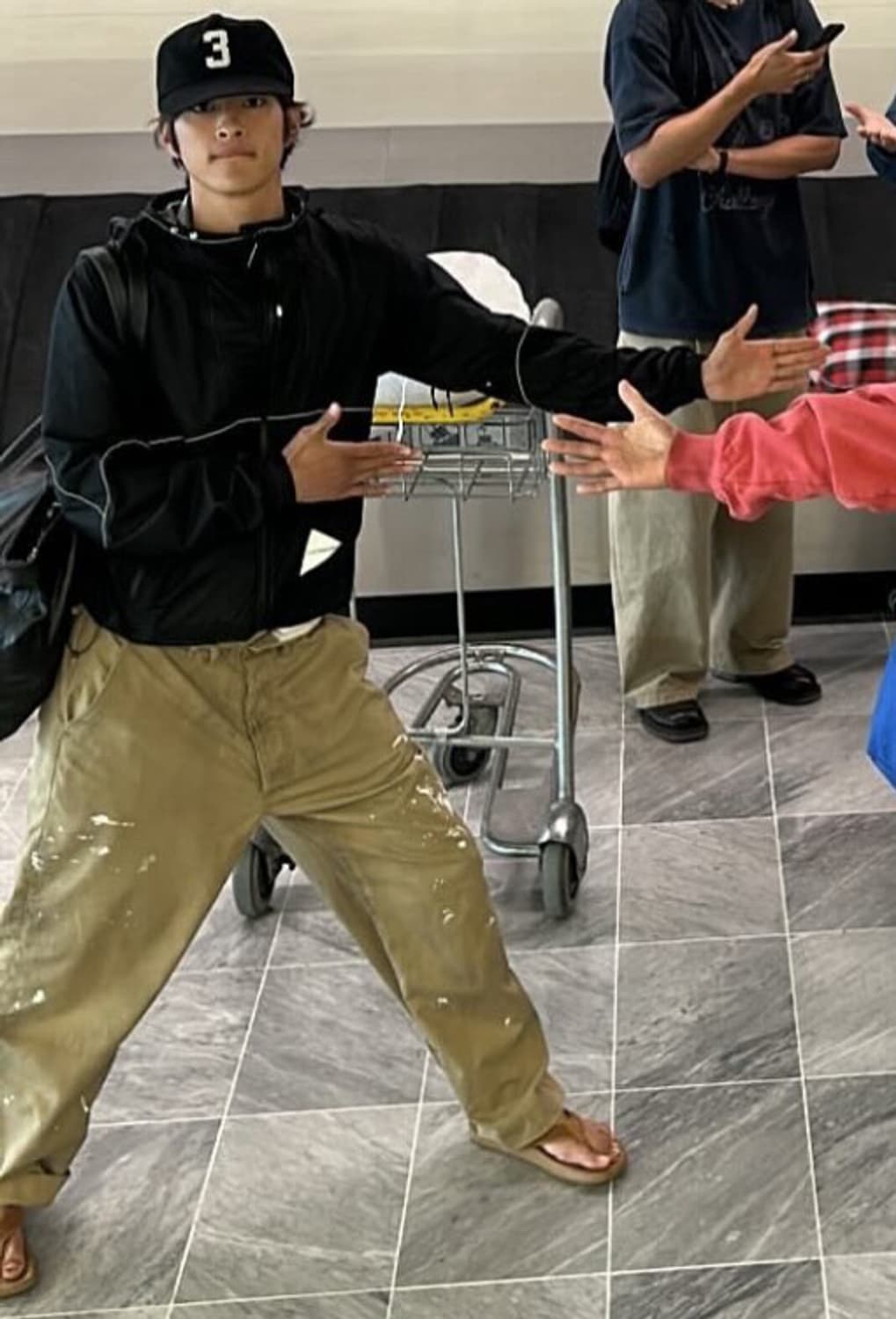 앤드원더 3L UL rain 자켓 블랙 m 팝니다 상품이미지1