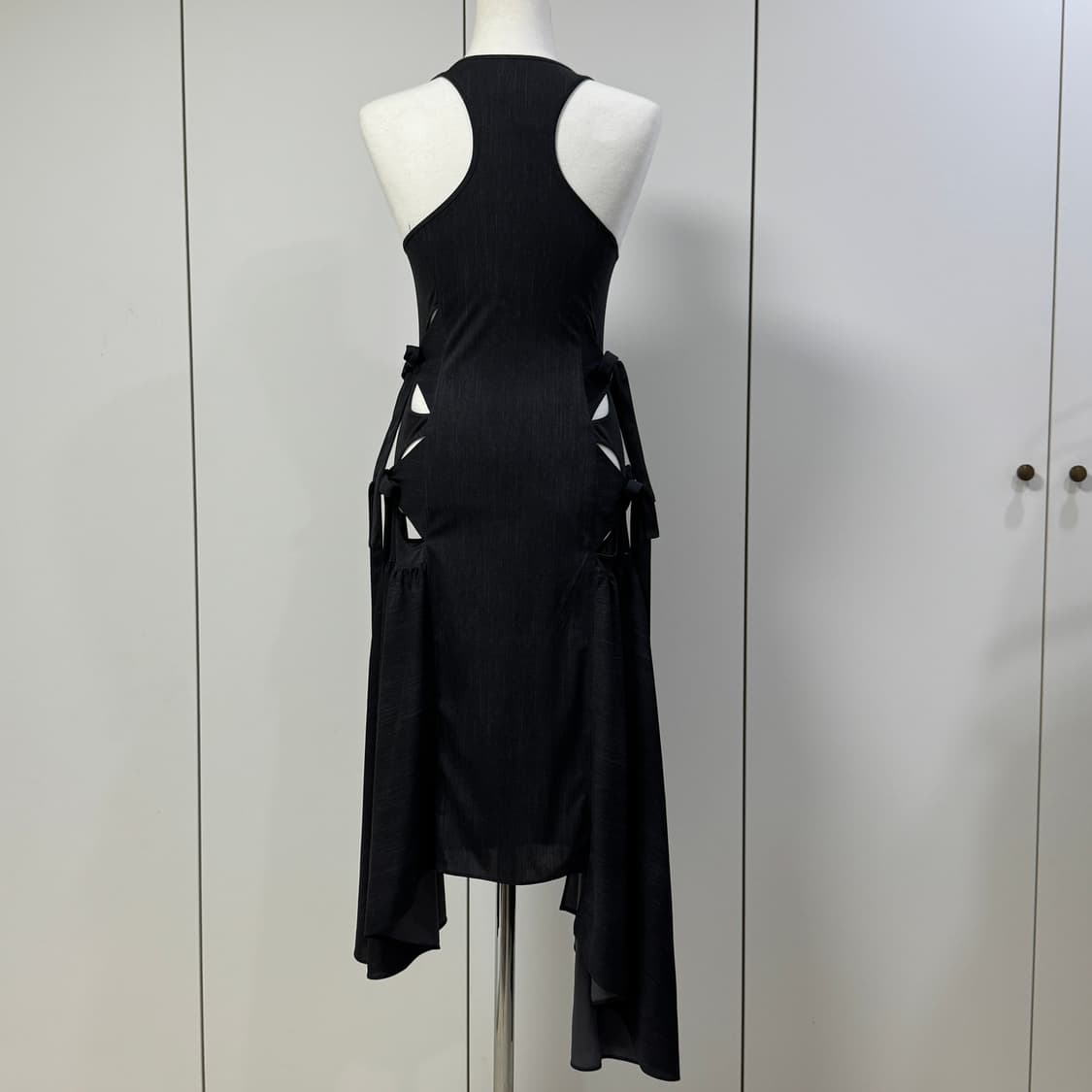 Arum Cutout Dress, Slate 상품이미지7