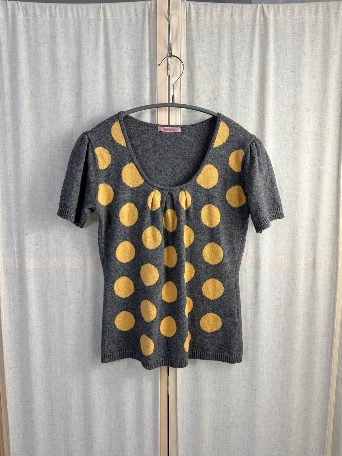 Vie orne 도트 니트 반팔 탑 상품이미지1