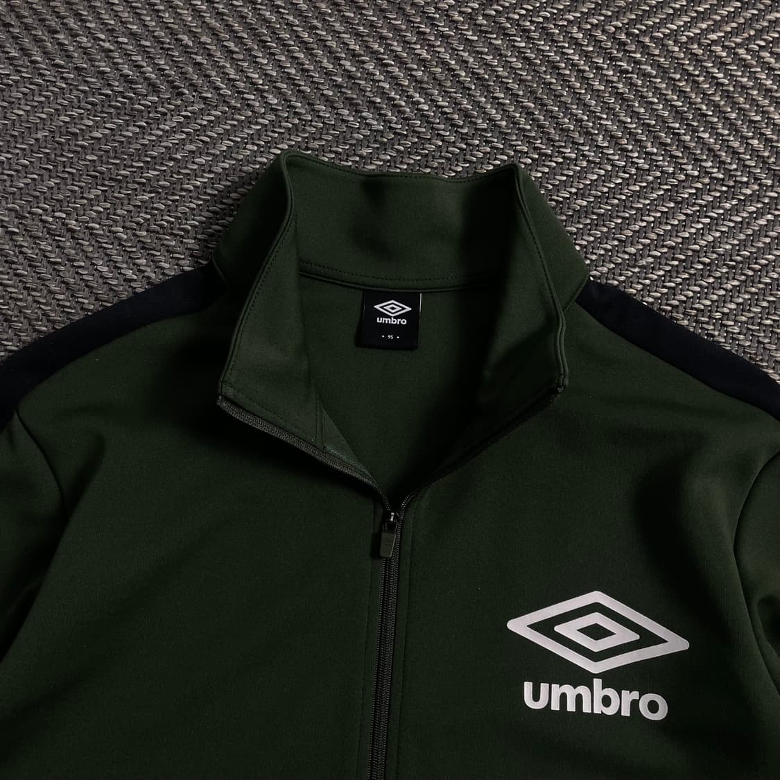 엄브로 솔퍼드 시티 빅로고 풋볼 트랙 자켓y 4159 상품이미지6