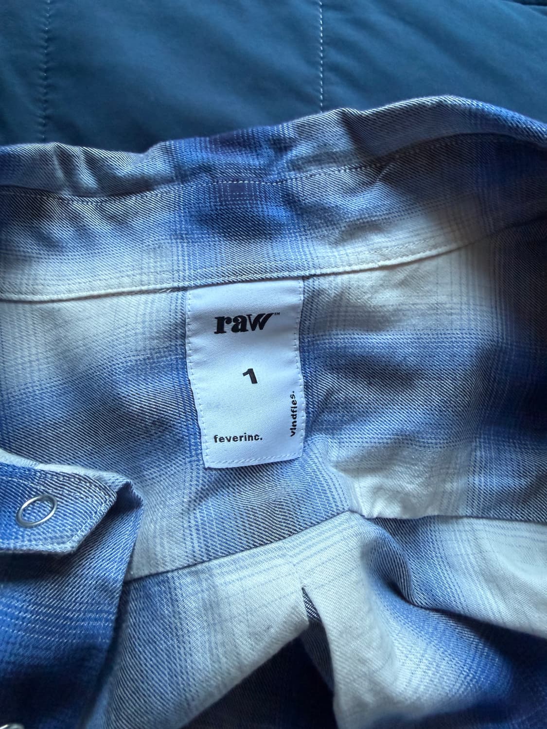 블라인드파일즈 옴브레셔츠 블루 (1) 상품이미지5