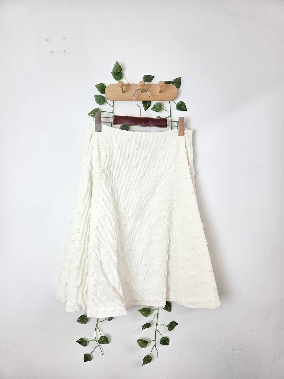 도트 코듀로이 미디 스커트 상품이미지4