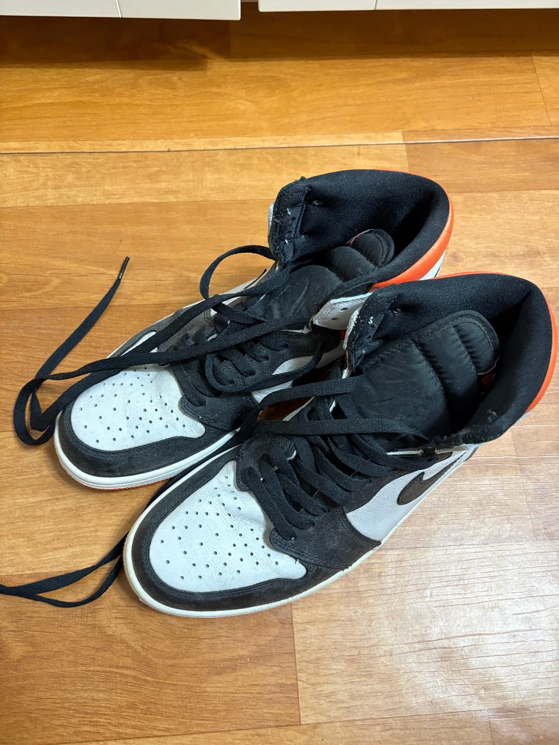 조던1 일렉트릭오렌지 상품이미지1