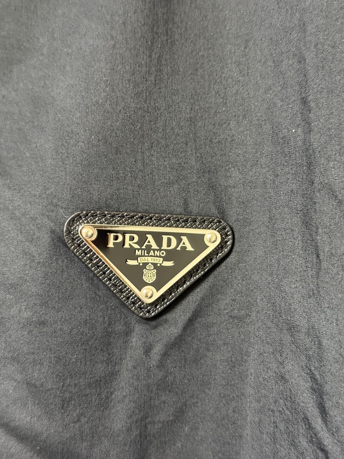[L] 프라다 나일론 테크니컬 오버후드 상품이미지2