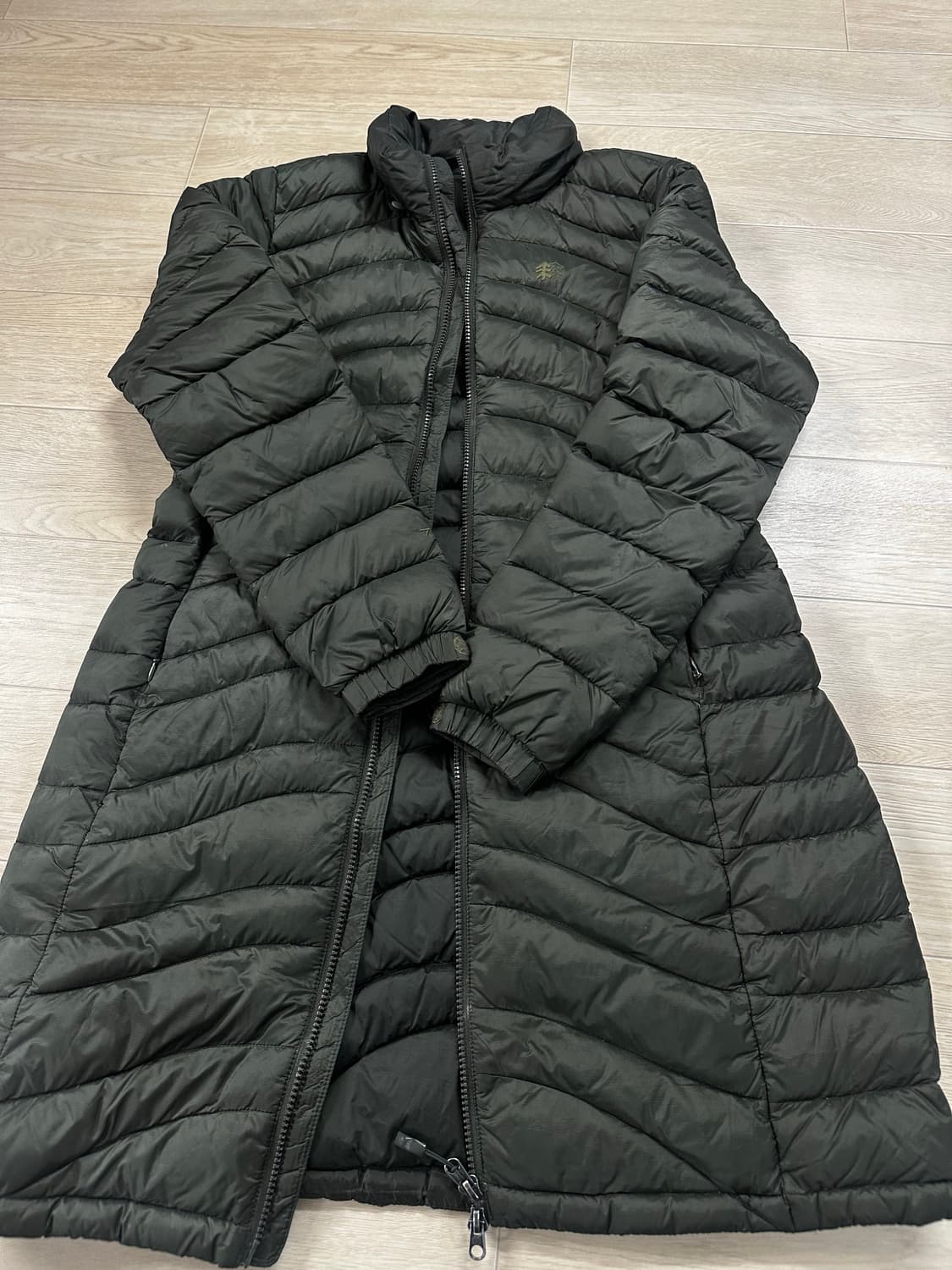 코오롱스포츠 여성 700필파워 롱패딩 95(카키컬러) 상품이미지1