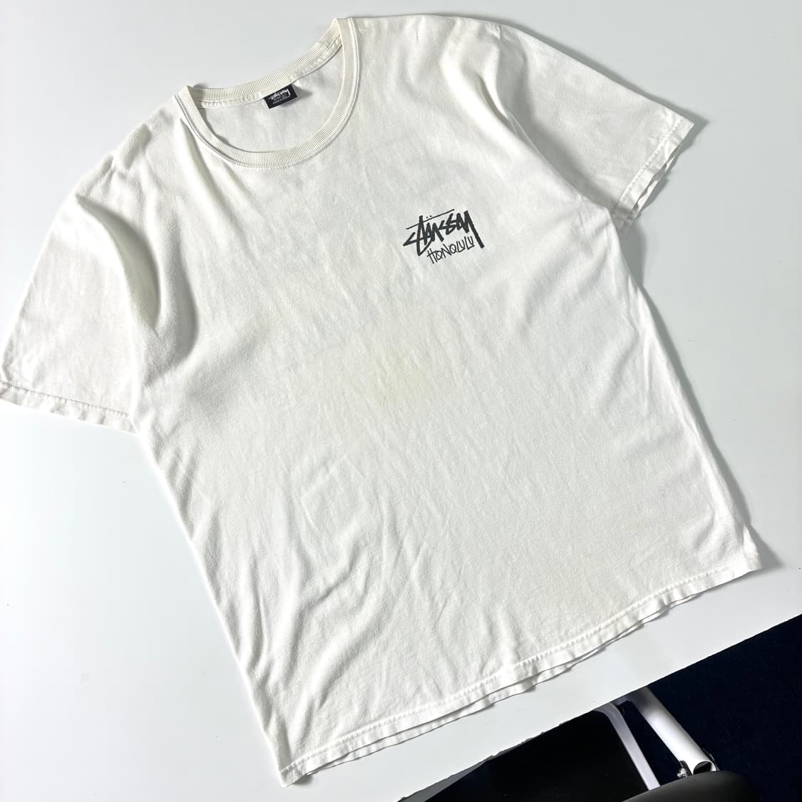 Stussy  스투시 호놀룰루 화이트 반팔 티셔츠  상품이미지4