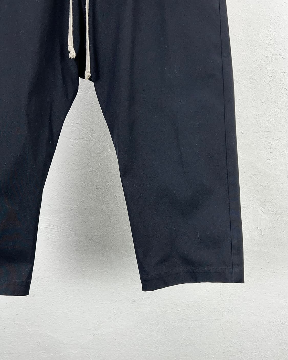 릭오웬스 21fw 벨라 드로스트링 크롭 카고 팬츠 상품이미지5