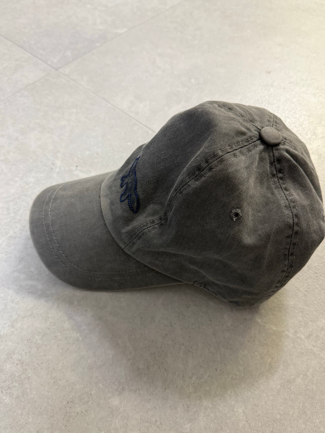 아더에러 메종키츠네 볼캡 상품이미지3