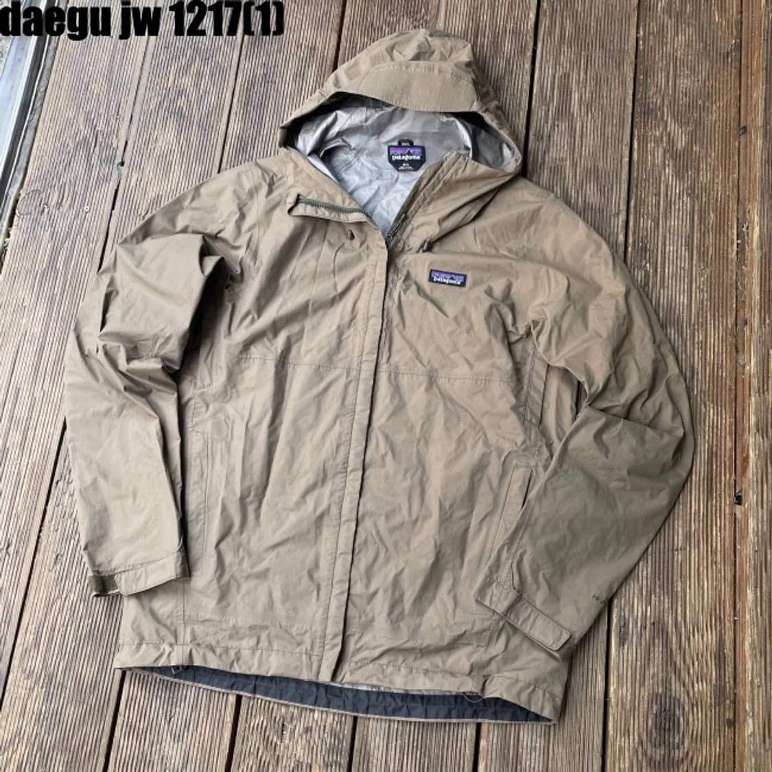 파타고니아 바람막이  상품이미지1