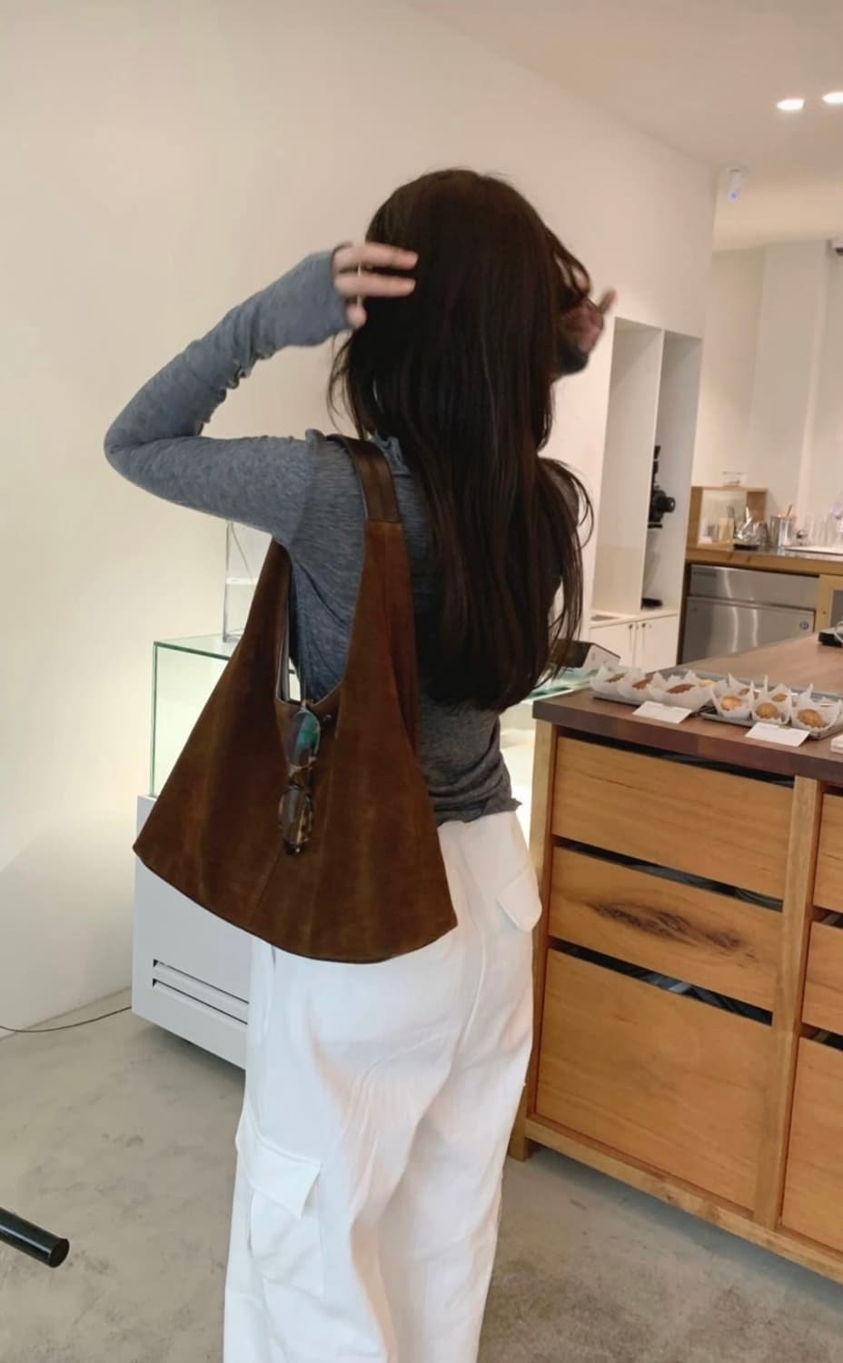 레이지샵 lazyshop 스웨이드백 가방 상품이미지1