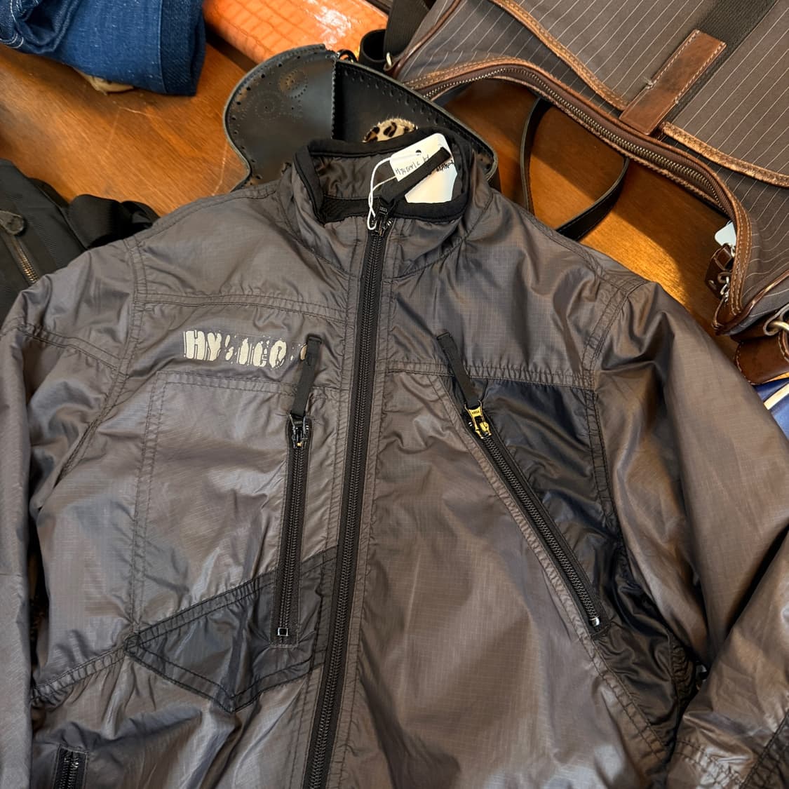 히스테릭 BY 히스테릭 글래머 라이트 나일론 포켓 디테일 자켓 상품이미지5