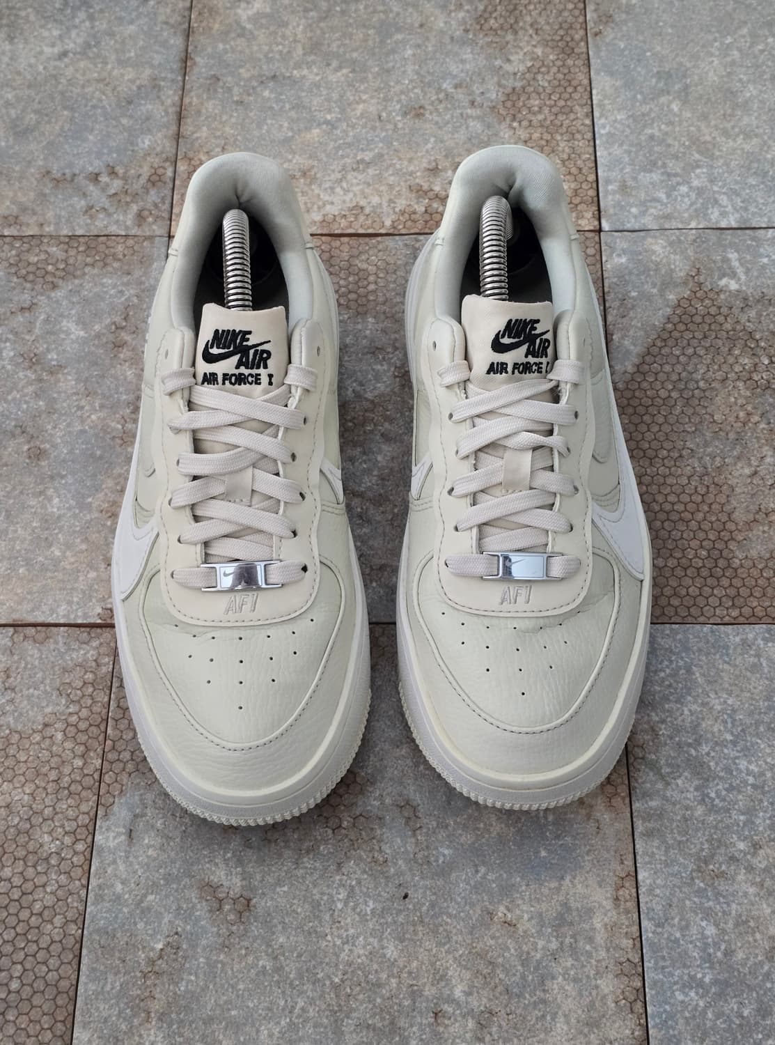 (235)나이키 에어포스 1 플랫폼 베이지 상품이미지2
