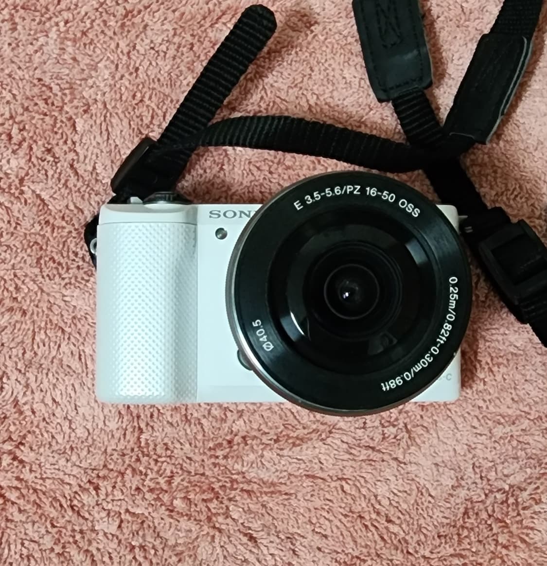 소니 알파 a5000 와 16-50mm 전동줌렌즈팝니다. 상품이미지4