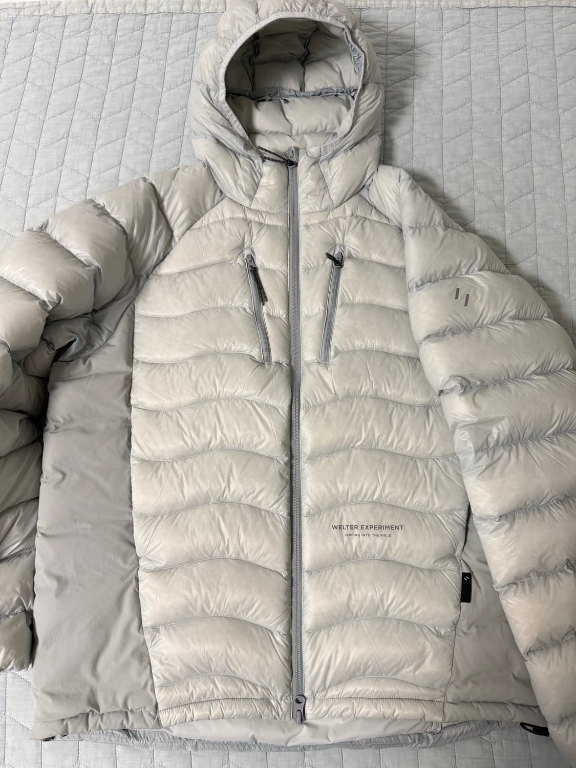 웰터 익스페리먼트 패커블 라이트웨이 퍼텍스 다운 자켓 라이트 그레이 상품이미지3