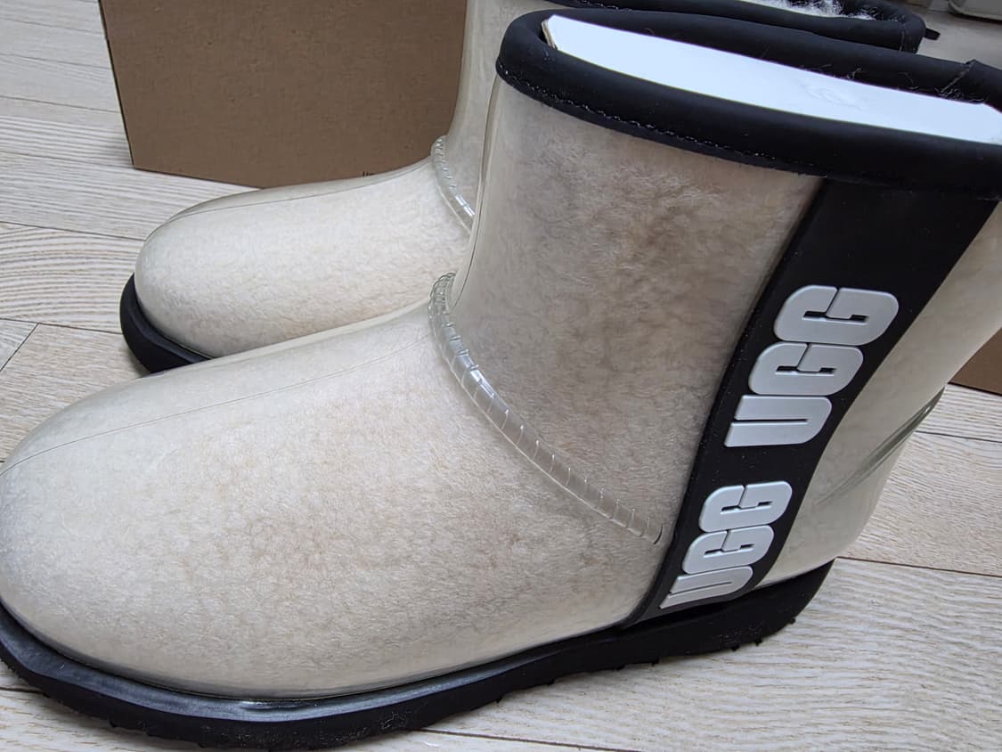 UGG 어그 클래식 클리어 미니 부츠 상품이미지4