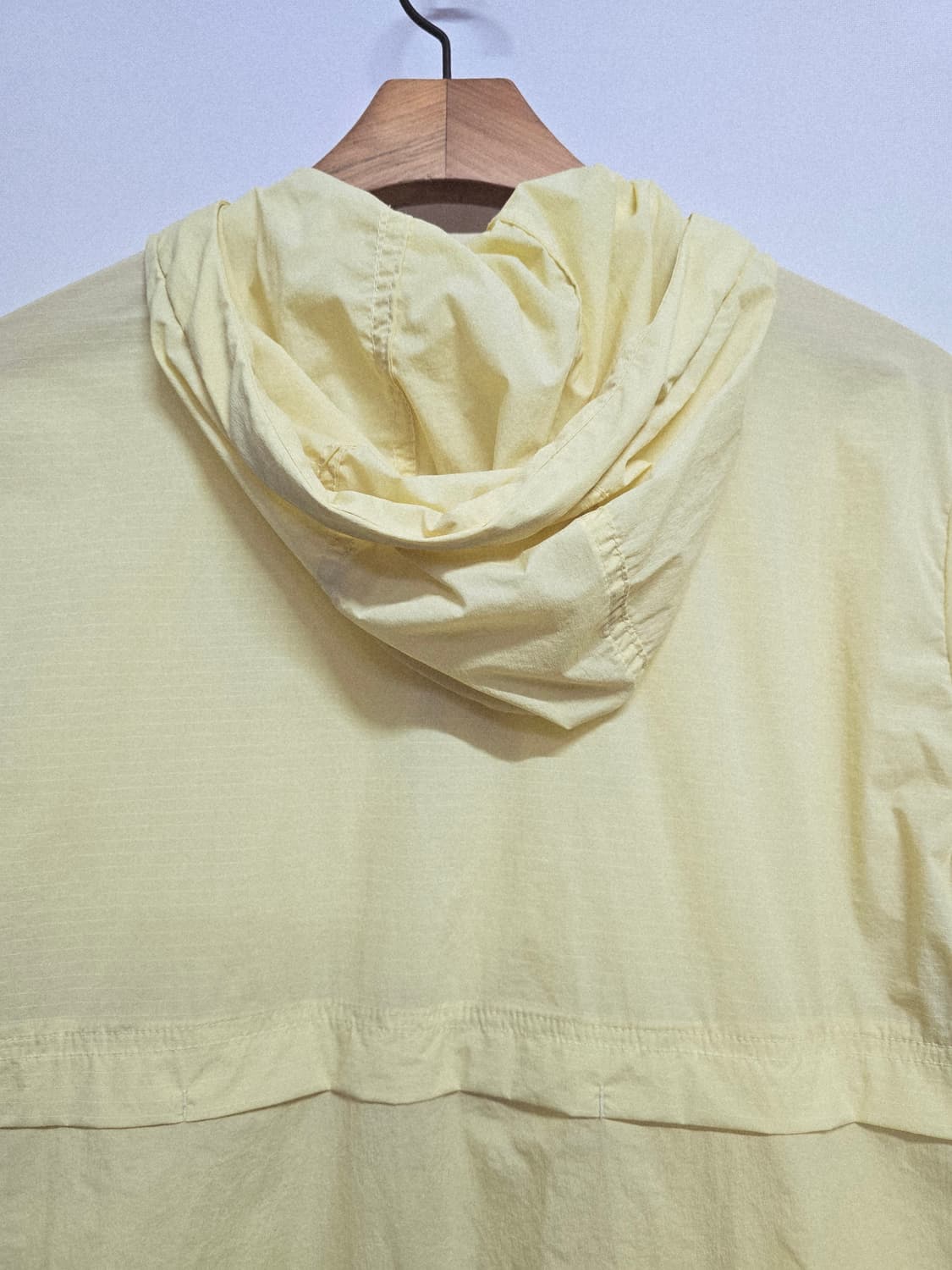 아이더 옐로우 바람막이 후드 자켓 상품이미지6