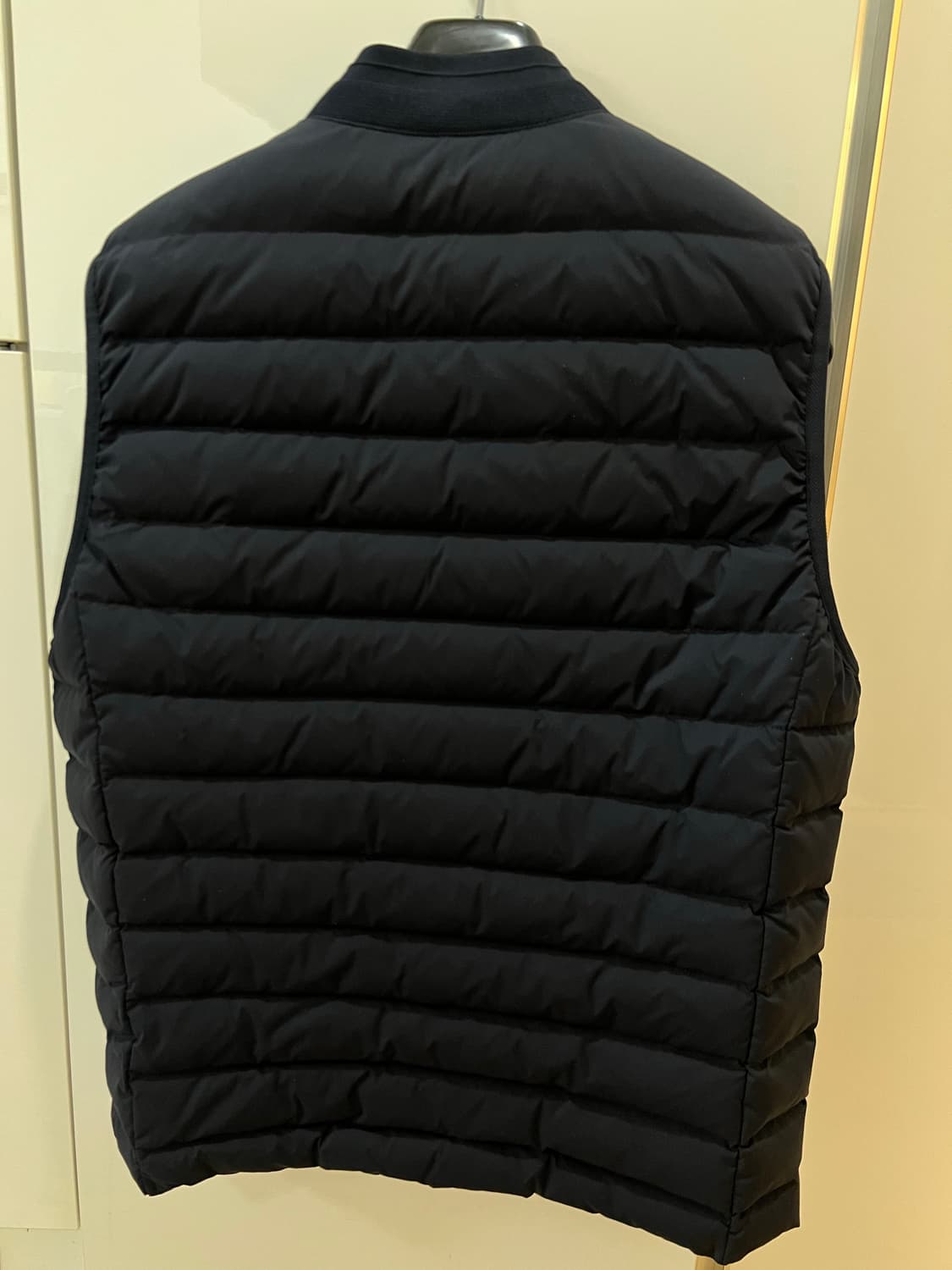 라코스테 구스다운 패딩조끼 105-107 새상품급 상품이미지2