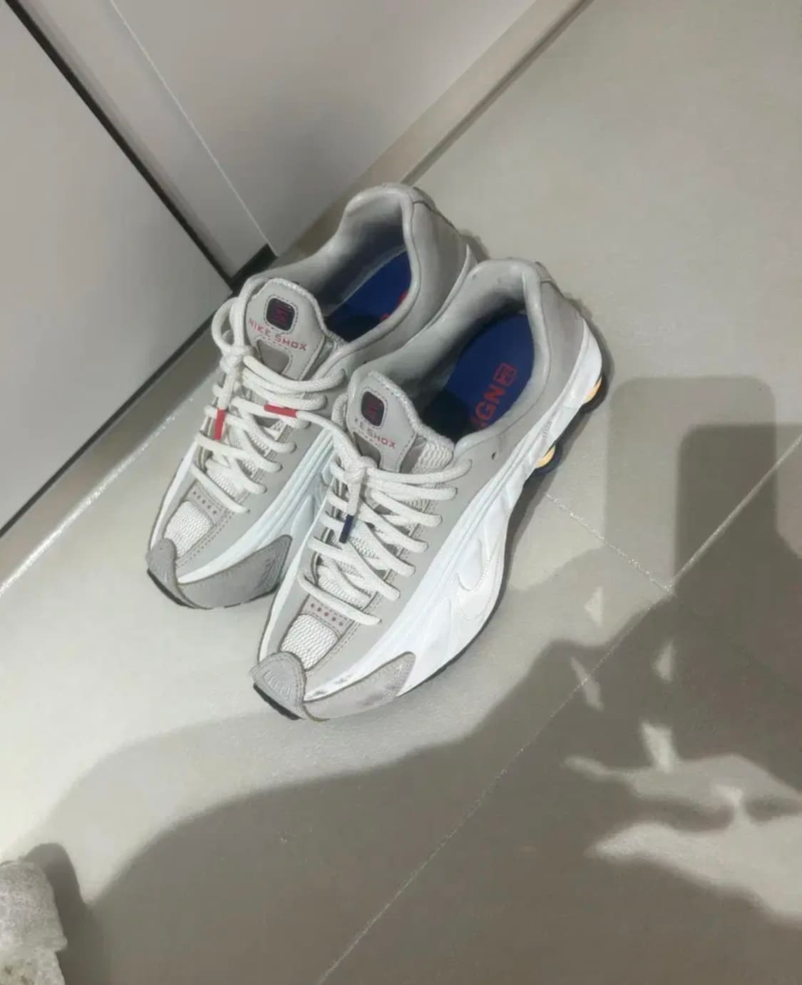 나이키 샥스 r4 240  상품이미지2