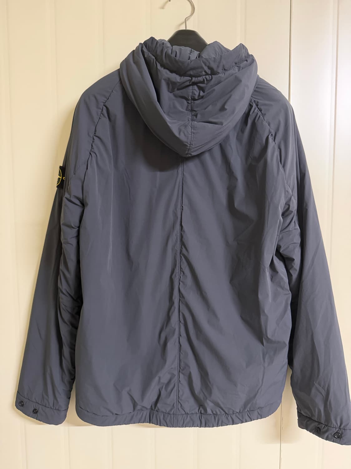 스톤아일랜드 컴포트 테크 경량패딩  M  상품이미지2