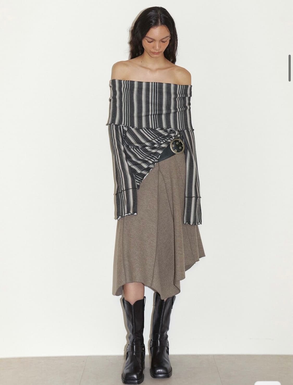 폴리수엠) Stripe Off-Shoulder Sweater Multi 상품이미지2