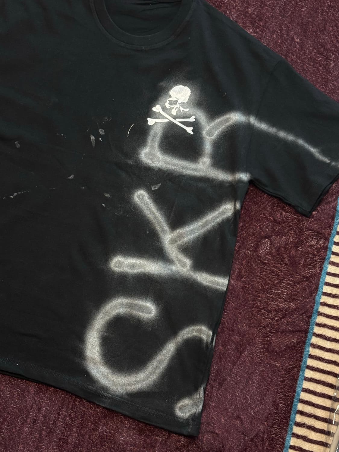 빈티지 무드 스컬 실버 유광 프린팅 SKR 반팔  상품이미지3