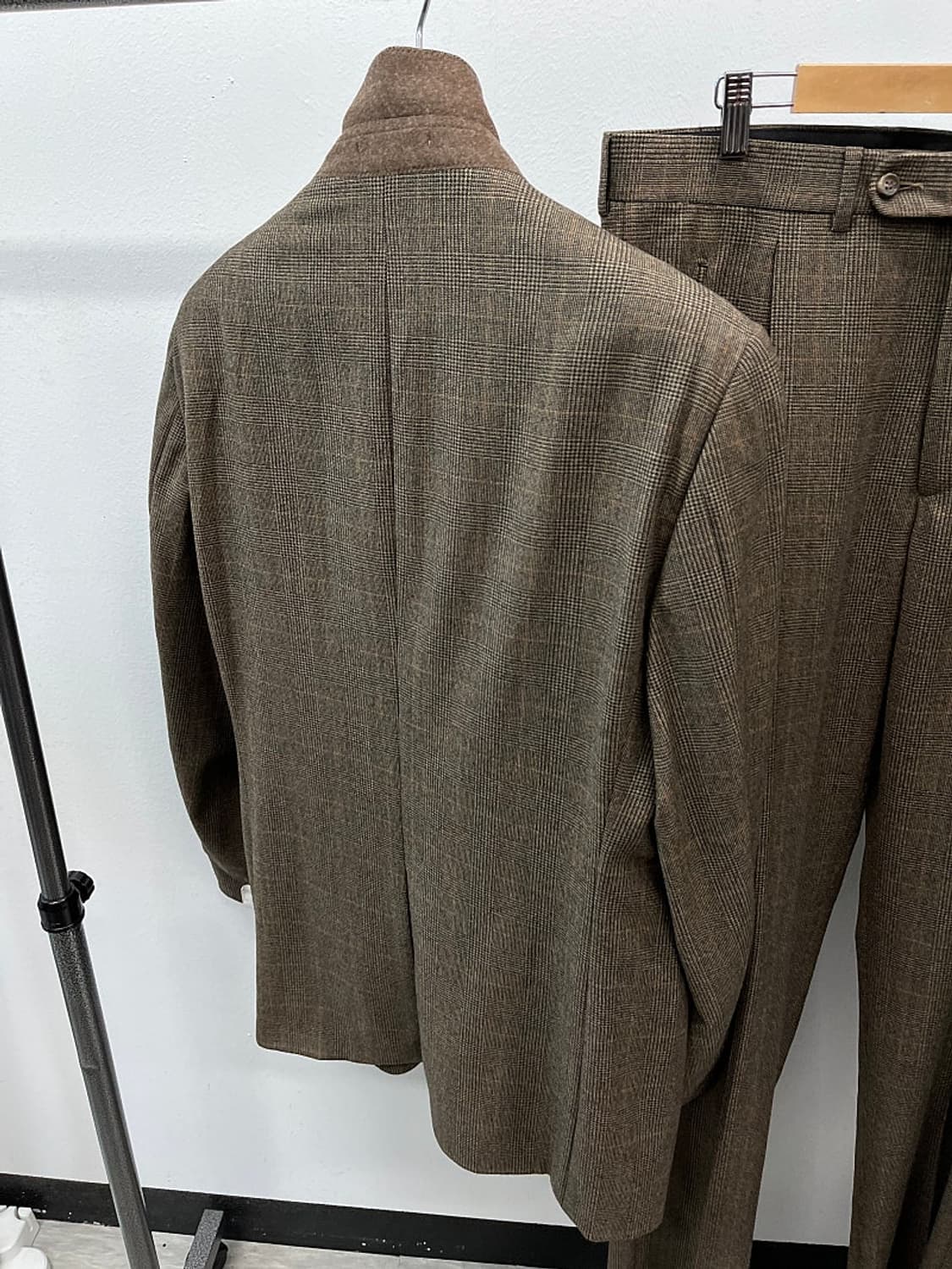 110-115,38) 꼬르넬리아니 클래식 셋업슈트  상품이미지4