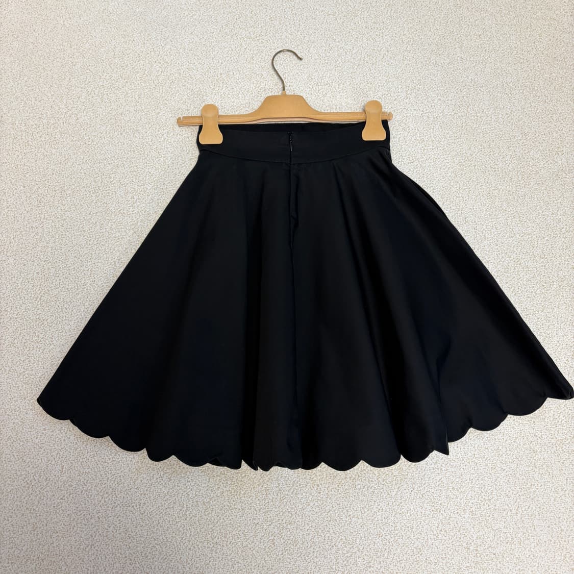 미우미우 미디 스커트 상품이미지2