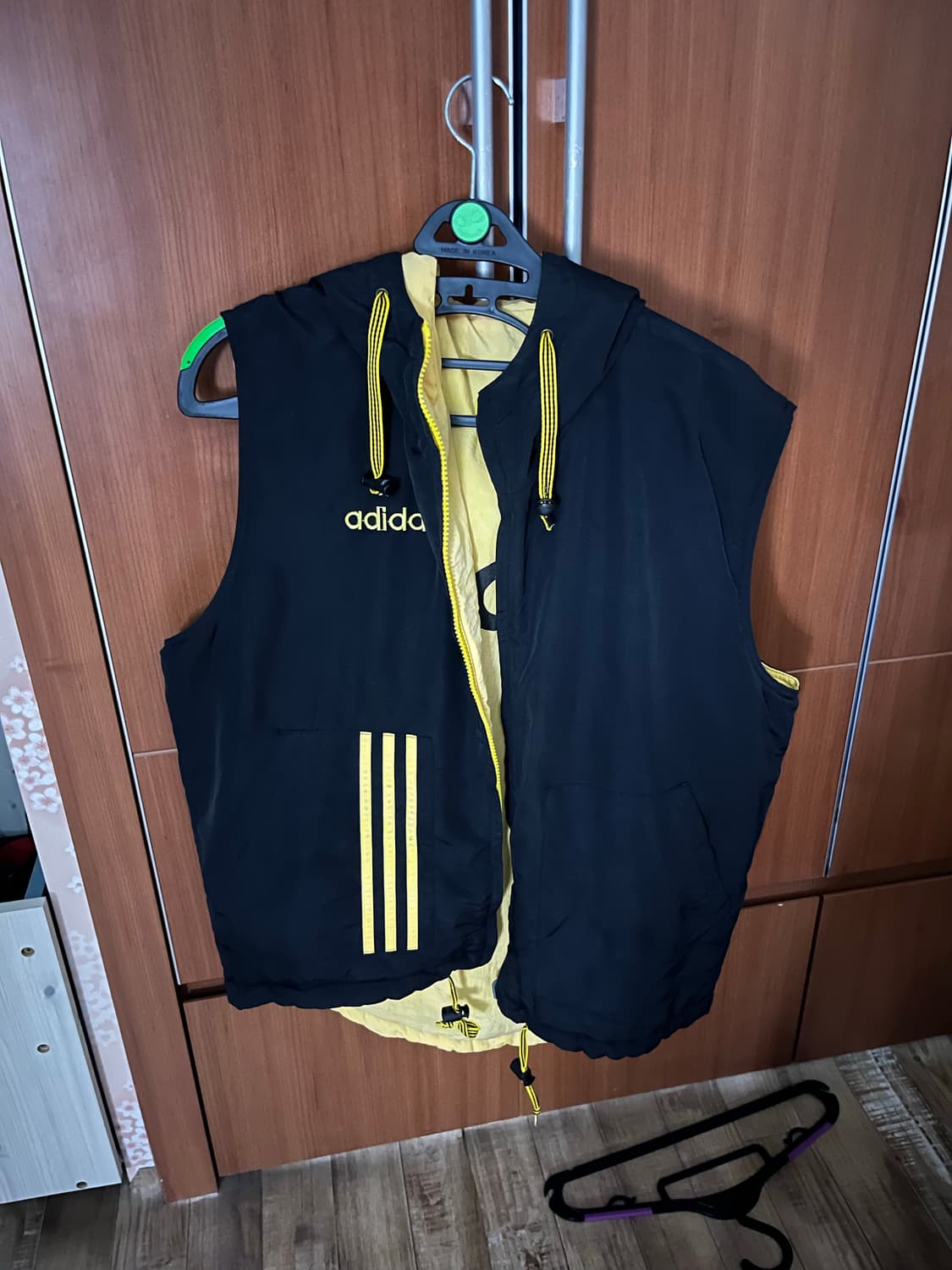 아디다스 빈티지 리버시블 패딩조끼 상품이미지3