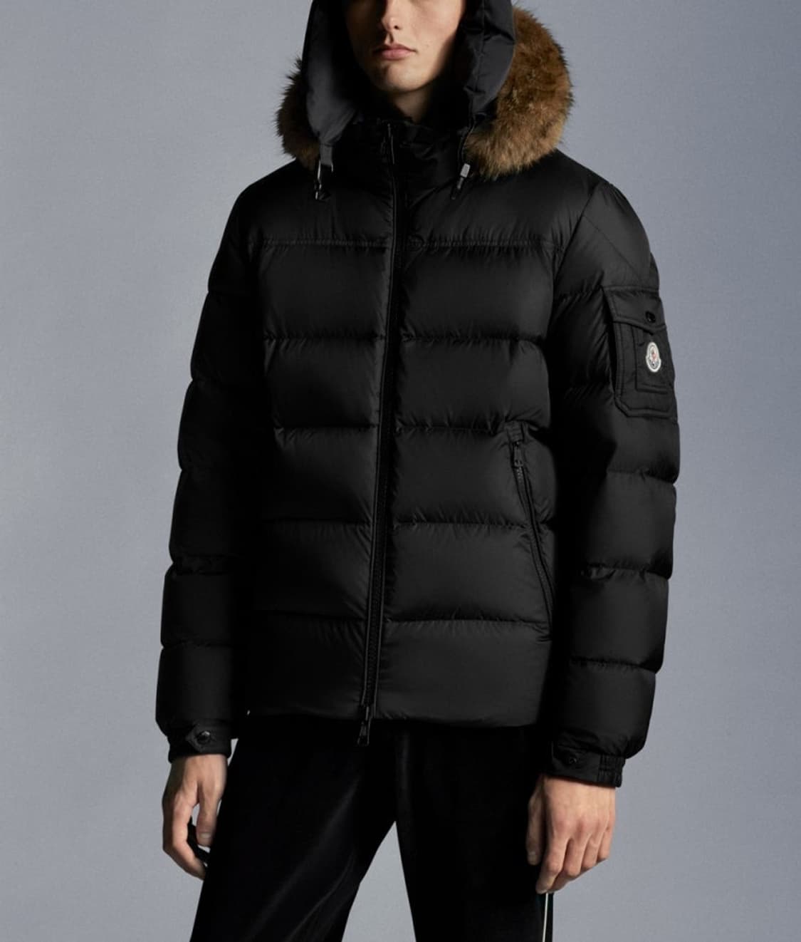[블랙 2/새상품급] 몽클레어 마르크 패딩 블랙 풀구성 마야프 상품이미지8