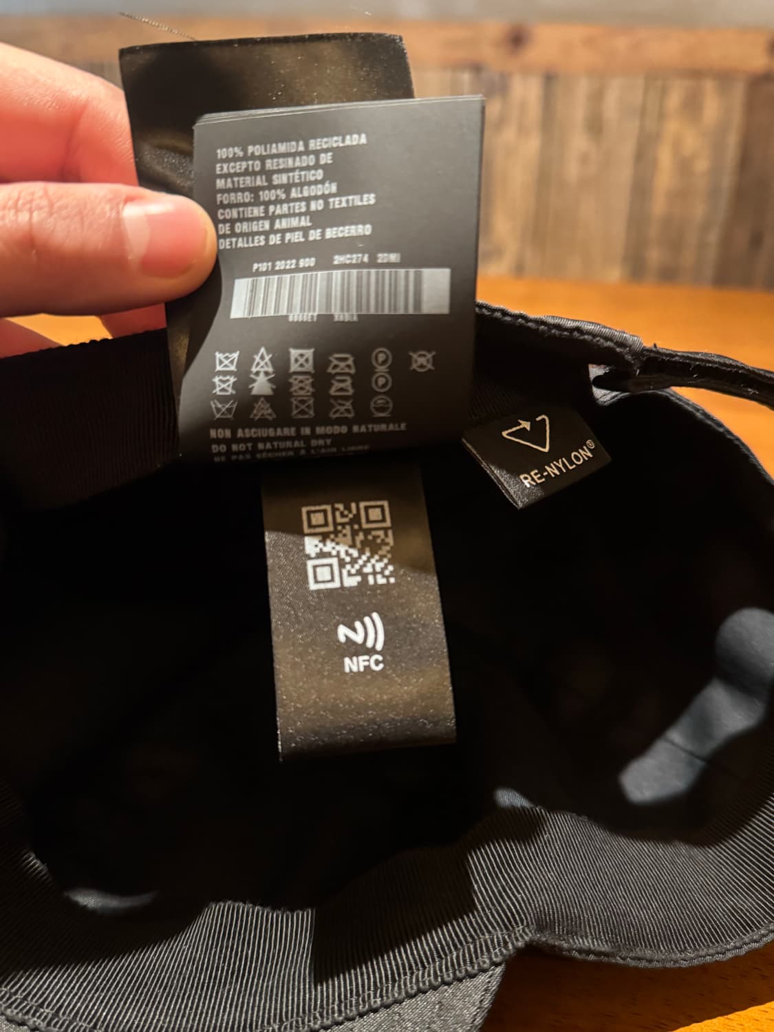 프라다 리나일론 패치로고 볼캡 상품이미지3