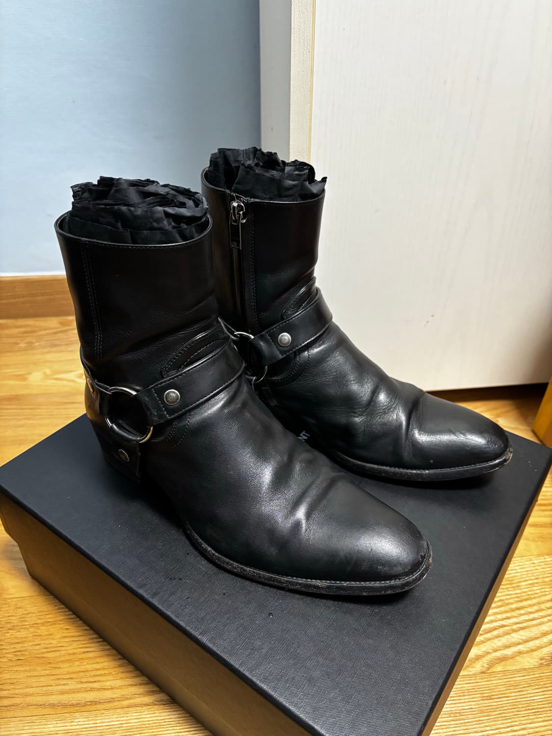 생로랑 하네스 부츠 41사이즈 상품이미지1