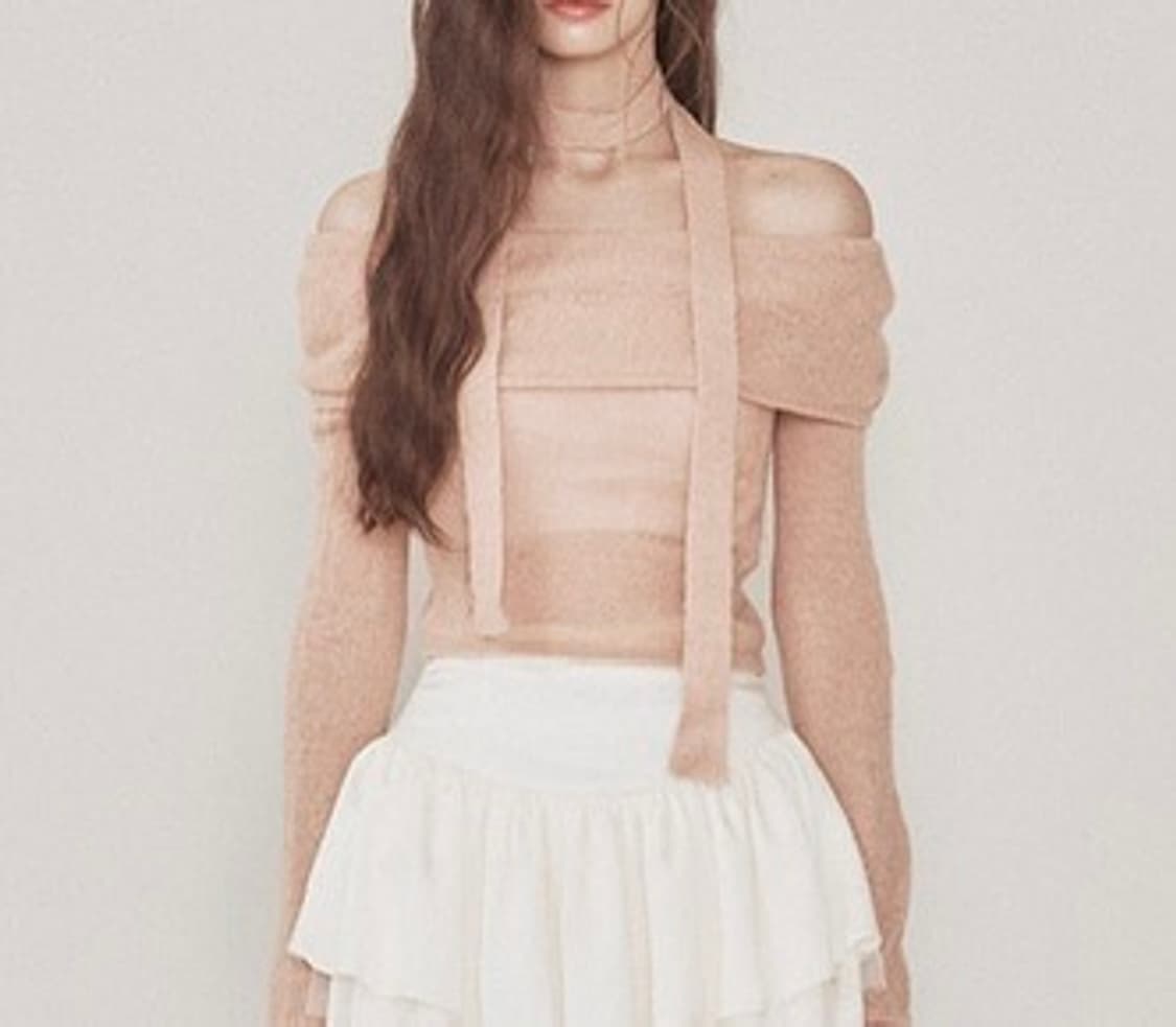 오프숄더 니트 (낫 유어 로즈) 상품이미지1