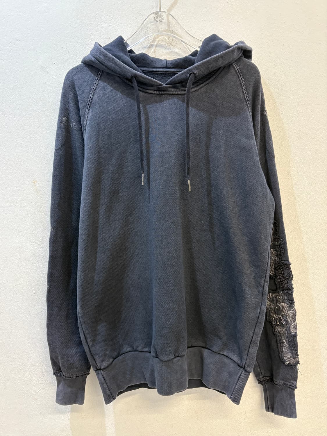 DIESEL Distressed Star & Lace Hoodie  상품이미지1
