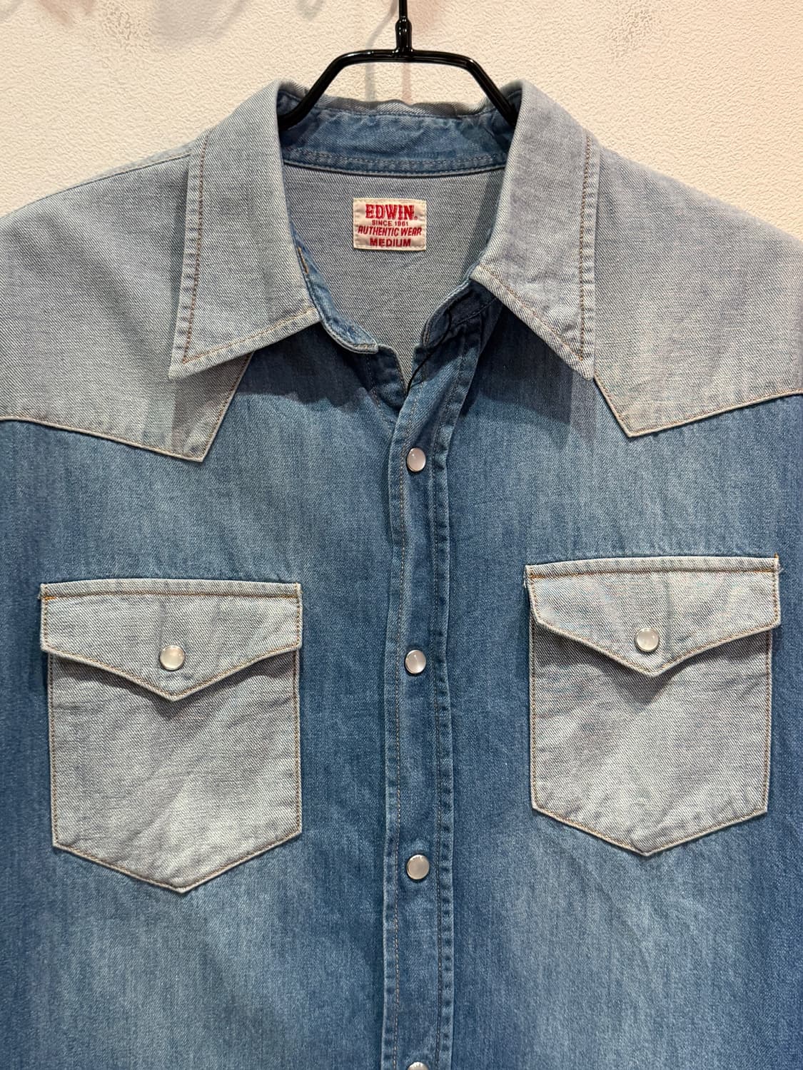 Edwin Two-Tone Western Denim Shirt 상품이미지3