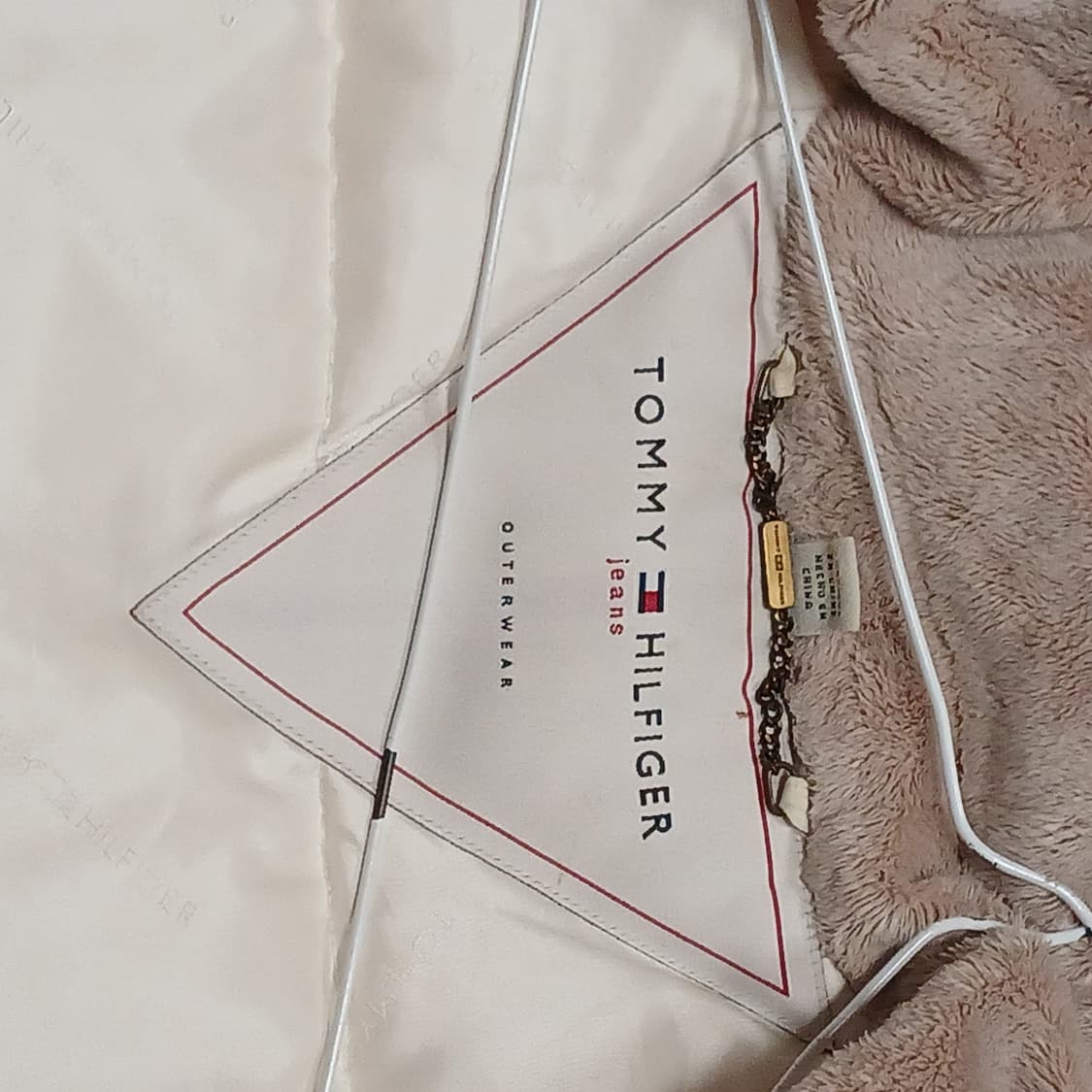 Tommy Hilfiger 아이보리 후드 패딩 M 상품이미지2