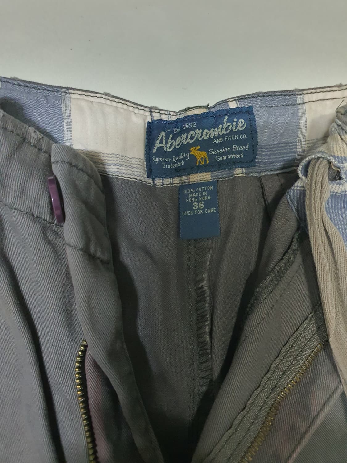 아베크롬비 빈티지 데미지 피그먼트 반바지  상품이미지2