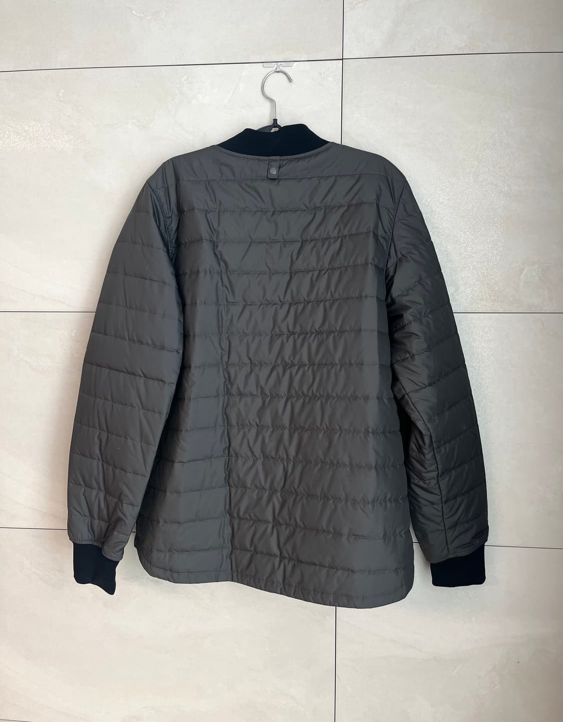 나이키 경량 패딩 블랙/차콜 [M] 상품이미지4