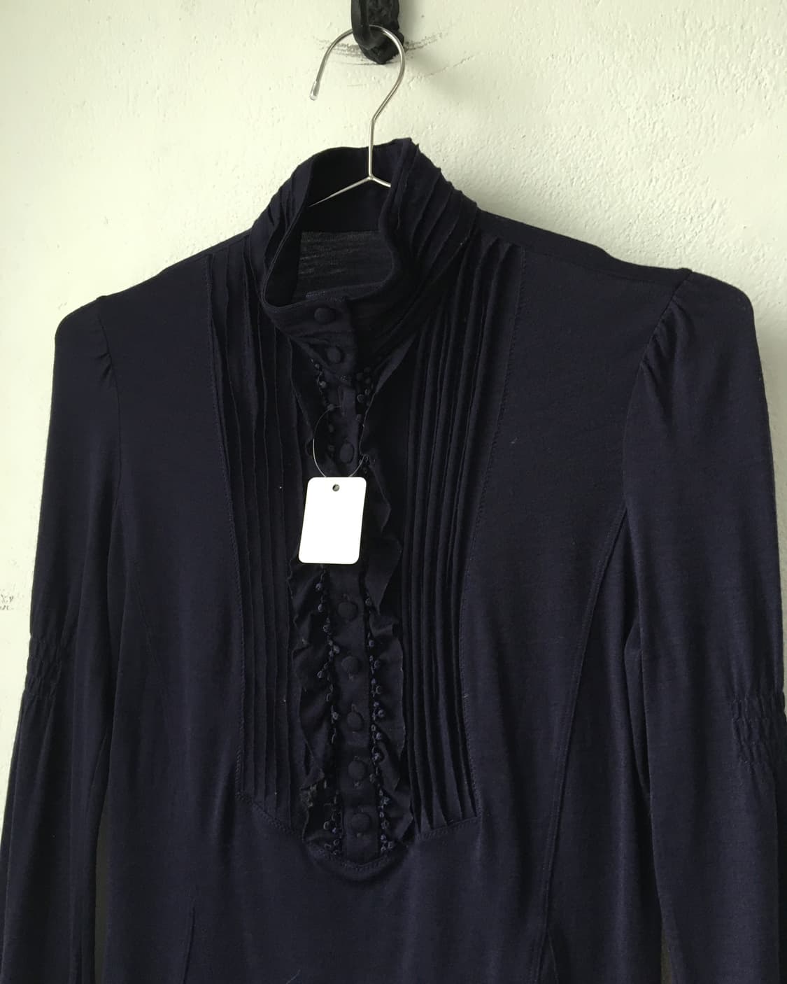 Frill point high neck navy sleeve 상품이미지3