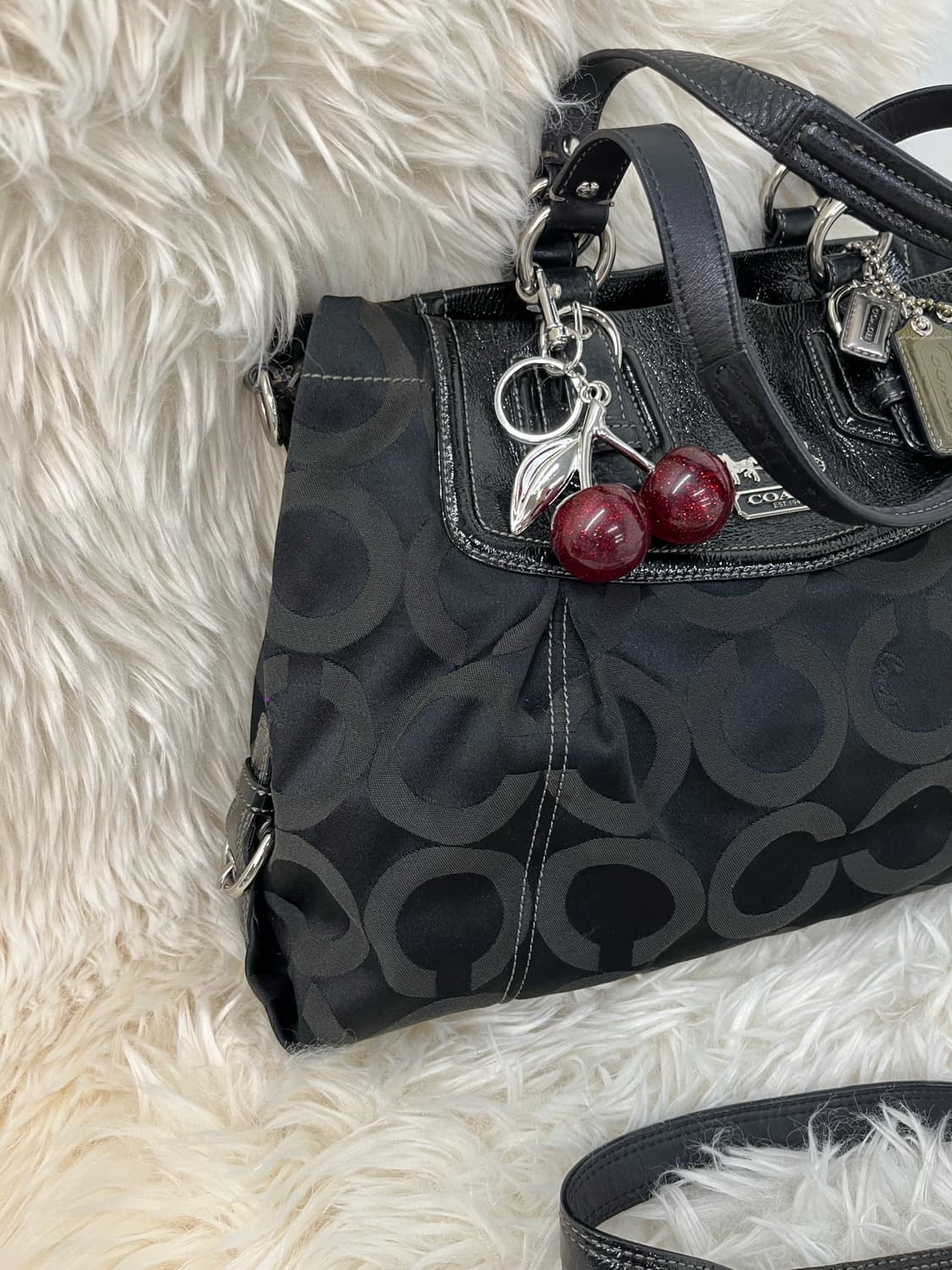 Coach Square Basic Shoulder Bag 상품이미지4
