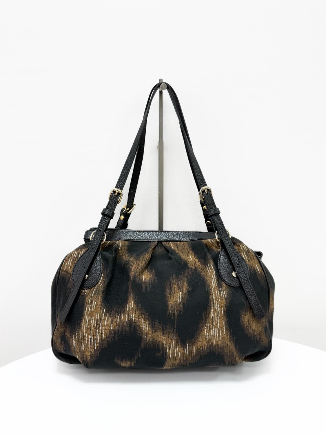 비비안웨스트우드 하라코 레오파드 리미티드 숄더백 상품이미지3