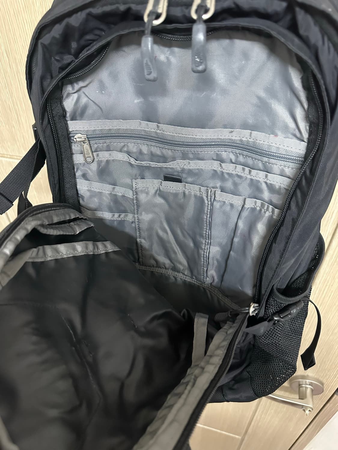 노스페이스 핫샷 백팩 블랙 상품이미지6