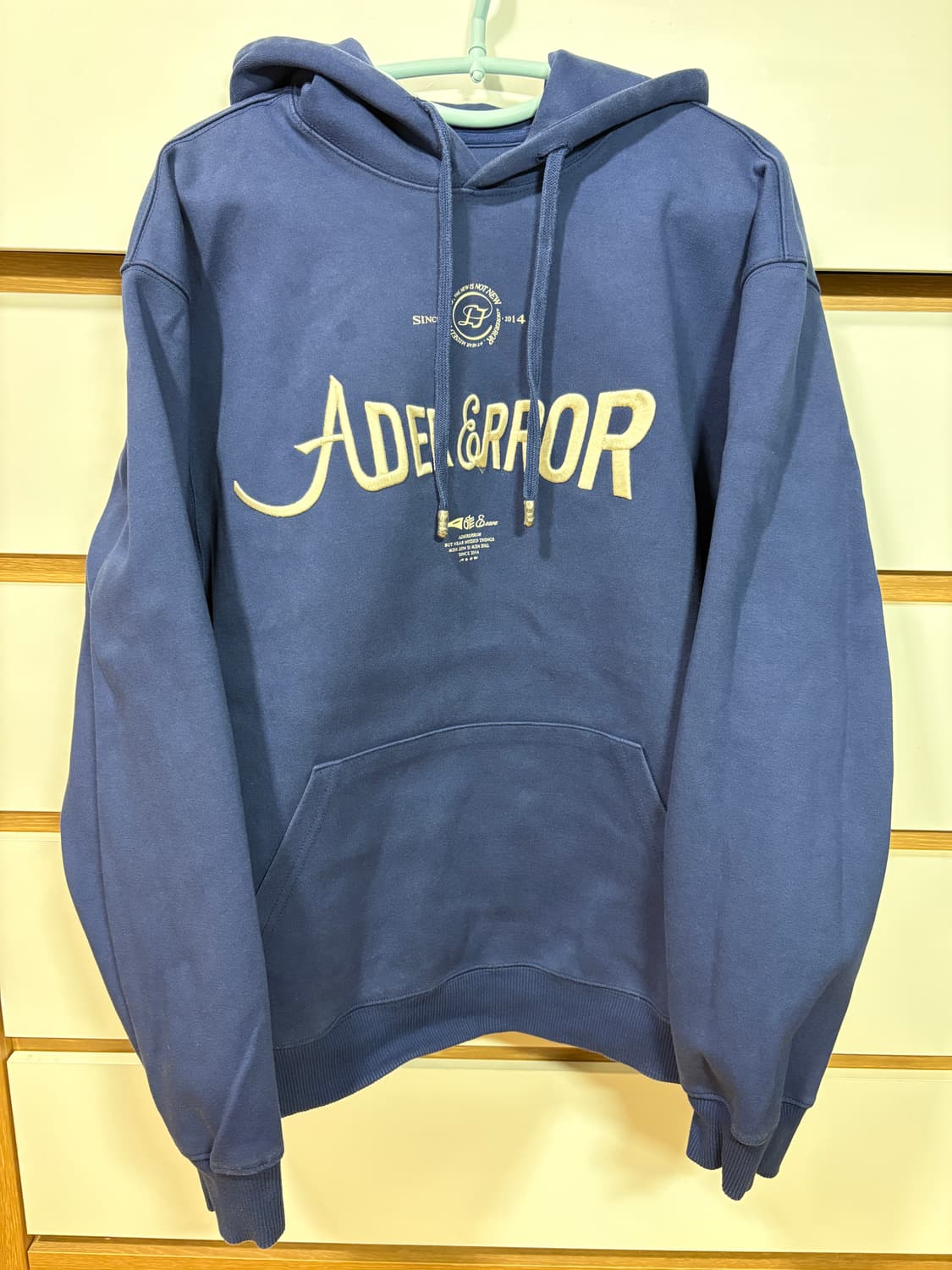 아더에러 베리프 후드 네이비 A2사이즈 상품이미지1