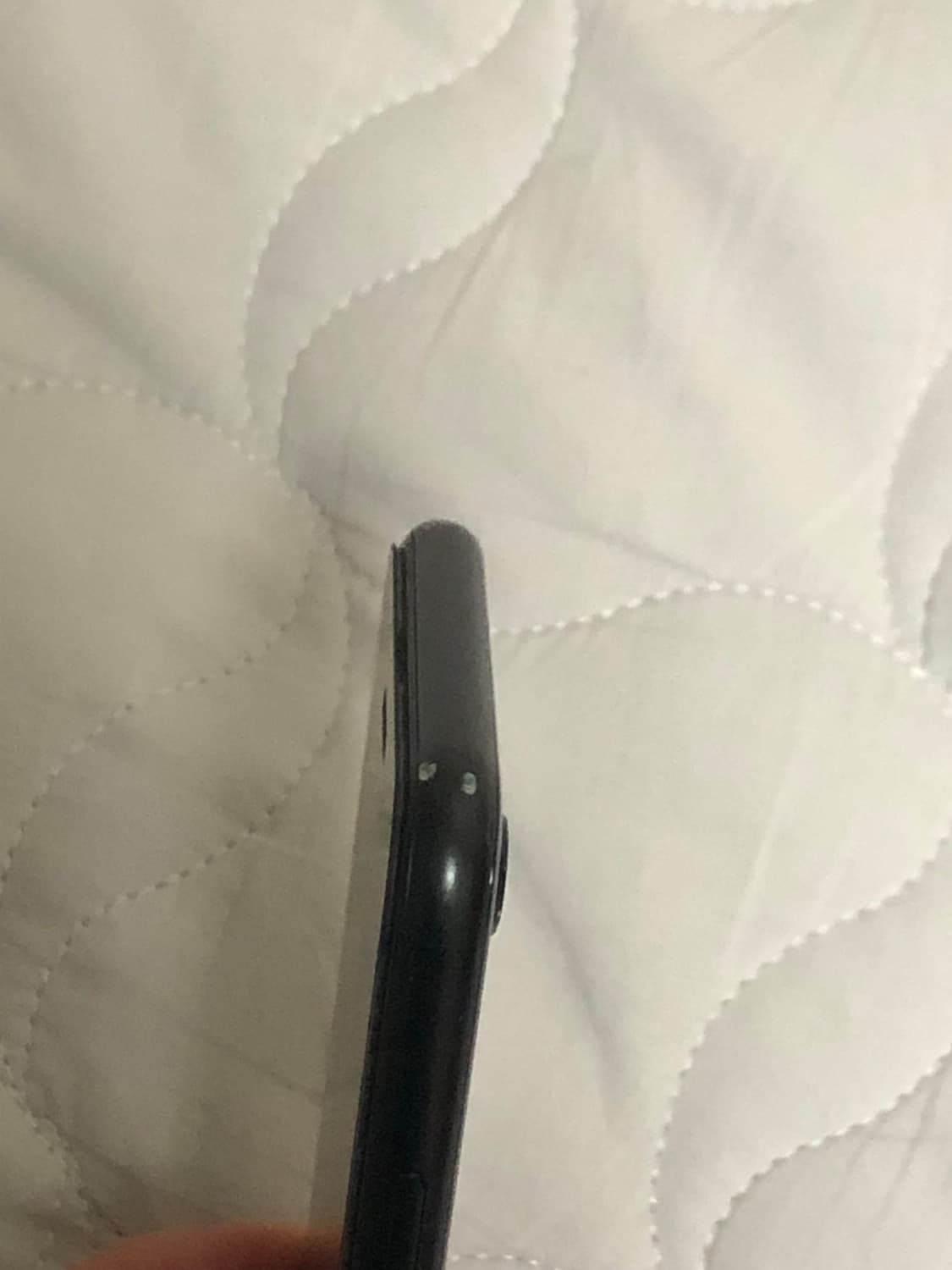 아이폰se2 블랙 상품이미지3