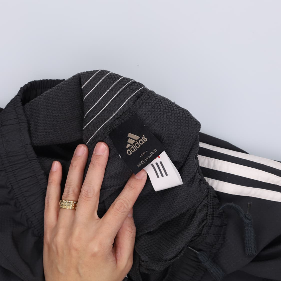 90 아디다스 나일론 트랙 팬츠 0324H1 상품이미지3