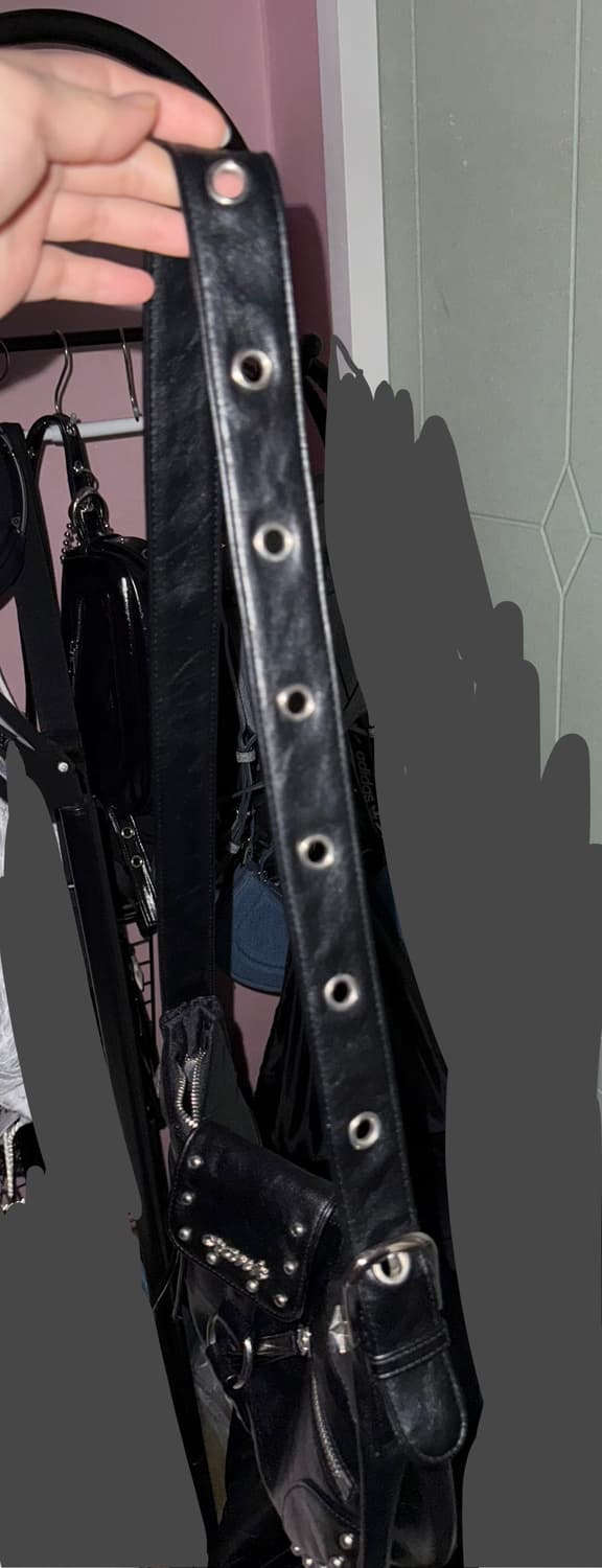 크랭크 스터드 숄더백 블랙 / crank 크로스백 벨티백 락시크 상품이미지3