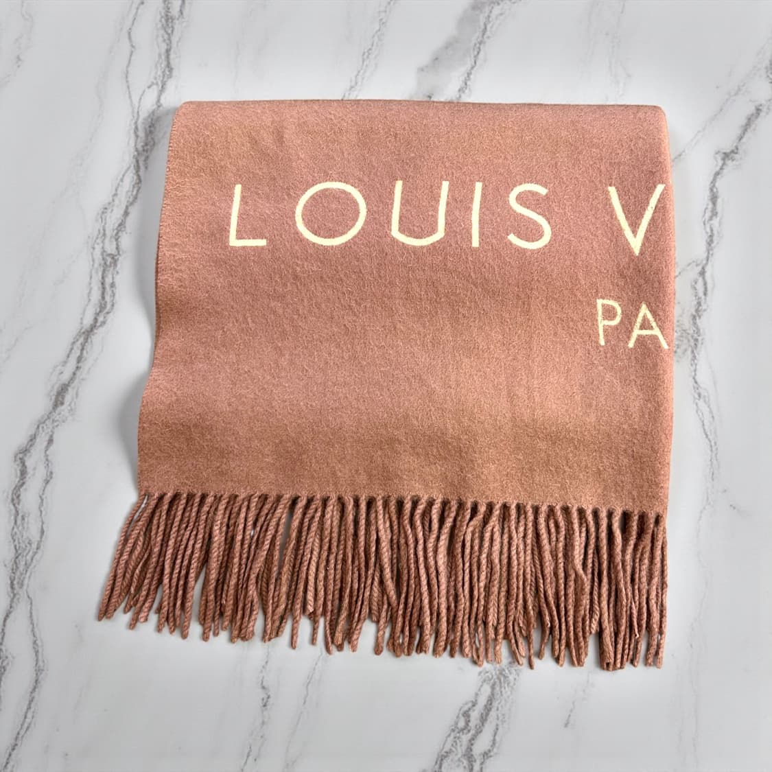 루이비통 레이캬비크 캐시미어 자이언트 머플러 상품이미지3